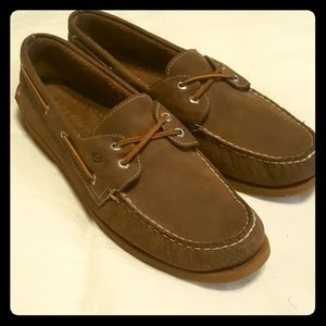 Sperry Topsiders